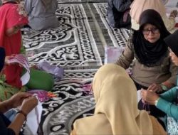 Pelatihan Merajut Tingkatkan Keterampilan Ibu Rumah Tangga di Pontianak