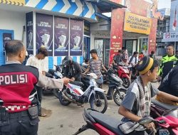 Tim Gabungan Polres Ketapang Bubarkan Aksi Balap Liar, 15 Sepmor Diamankan