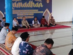 Lalu Iqbal Menghadiri Safari Ramadan di Lombok Timur, Soroti Isu Kebutuhan Pokok dan Pengelolaan Anggaran