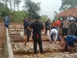 Pembongkaran Makam Palsu di Cianjur: Warga Cikancana Ambil Tindakan Tegas Demi Menjaga Akidah​
