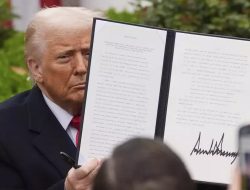 Tarif Impor Baru Trump Picu Ketidakstabilan Global, Indonesia Terancam Dampaknya