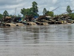 Aktivitas Tambang Emas Ilegal Cemari Sungai Kapuas, Dekat Situs Sejarah Goa Lawang Kuari Sekadau