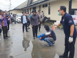 Polres Sambas Gelar Rekonstruksi Kasus Tragis: Ibu Kandung Peragakan 33 Adegan Pembunuhan Bayinya