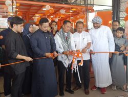 Grand Opening Restoran Almaz Fried Chicken di Palembang, Usung Cita Rasa Timur Tengah dan Misi Kemanusiaan