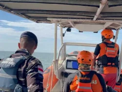 Penumpang KM Bukit Raya Hilang Usai Lompat ke Laut, Tim SAR Masih Lakukan Pencarian