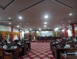 Bupati Bengkayang Sampaikan Nota Pengantar Dua Raperda Strategis untuk Pembangunan dan Ketertiban Daerah