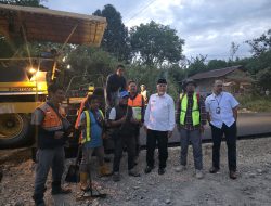 Gubernur Sumbar Tinjau Perbaikan Jalan Manggopoh – Padang Luar