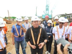 Tinjau Pembangunan Terminal Bongkar Muat Batubara Keramasan, Herman Deru : Optimis Akhir 2026 Selesai dan Awal 2027 Beroperasi