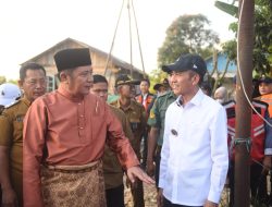 Gubernur Herman Deru Tinjau Pengerjaan Pemasangan Slab on Pile Jalan Lettu Karim Kadir Gandus Palembang