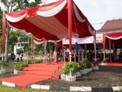 Wabup Netta Pimpin Upacara Peringatan Hardiknas 2025