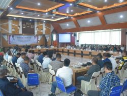Rapat Evaluasi Perbaikan Jalan Pelang-Kepuluk-Batu Tajam, Bupati Ajak Perusahaan Terus Berkontribusi