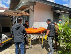 Warga Gang Teluk Betung Geger, Jasad Pria Paruh Baya Ditemukan Membusuk di Dalam Rumah