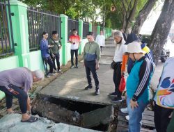 Gotong Royong Massal Pontianak: Wali Kota dan Warga Bersatu Jaga Lingkungan di Tengah Ancaman Musim Kemarau
