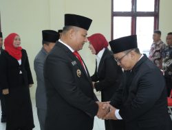 Wakil Bupati Lantik 2 Pejabat di Disdukcapil Kabupaten Asahan