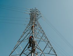 Durasi dan Frekuensi Gangguan Listrik Menurun, PLN Catat Kinerja Operasional Positif 2024