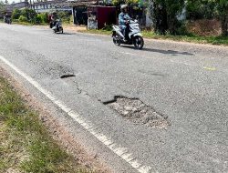 Jalan Nasional Pontianak–Mempawah Dipenuhi Lubang, Tiga Titik Ini Paling Rawan Kecelakaan
