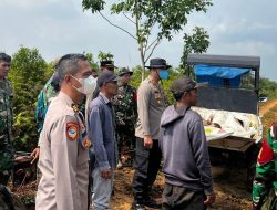 Kapolres Mempawah Pimpin Langsung Pemadaman Karhutla di Antibar, 80 Hektare Lahan Terbakar