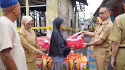 Pemkot Pontianak Salurkan Bantuan Bagi Korban Kebakaran di Gang Baru, Wali Kota: Pemerintah Hadir Saat Warga Membutuhkan