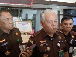 Video Tumpukan Uang Pecahan Rp100 Ribu Viral, Kejagung Tegaskan Itu Barang Bukti Sah Kasus UPPKB Siantan