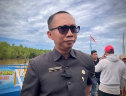 Ketua Komisi II DPRD Kubu Raya Serukan Solusi Komprehensif atas Konflik Arang di Batu Ampar