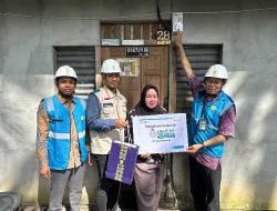 PLN UP3 Mempawah Hadirkan Terang dan Harapan Lewat Program Light Up The Dream