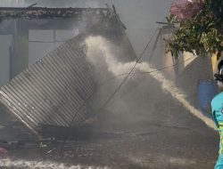 Tiga Rumah Ludes Terbakar di Jalan Parit Haji Husin 2, Penyebab Masih Diselidiki