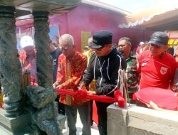 Bupati Kubu Raya Sujiwo Resmikan Patung Dewi Kwan Im Terbesar se-Kalimantan di Vihara Sungai Kakap