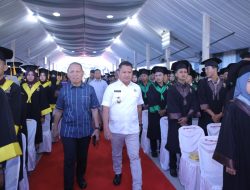 Wabup Asahan Hadiri Wisuda Sarjana dan Pascasarjana Universitas Asahan 