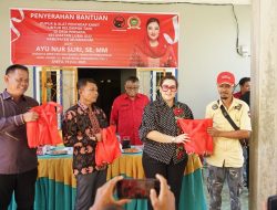 Ayu Nur Suri Serahkan Bantuan Pertanian, Dorong Perhutanan Sosial untuk Petani di Muara Enim