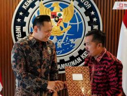 Bupati Kerinci Serahkan Proposal Infrastruktur kepada Menko AHY di Jakarta