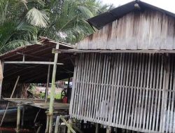 Helikopter Waterbombing Alami Kendala Teknis, Atap Rumah Warga Rusak dan Seorang Anak Terluka