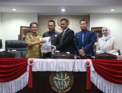 Wakil Wali Kota Bahasan Tanggapi Pandangan Fraksi DPRD Pontianak soal APBD Perubahan 2025