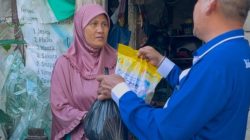 DPD PAN Sanggau Salurkan Bantuan Sembako untuk Warga Kurang Mampu