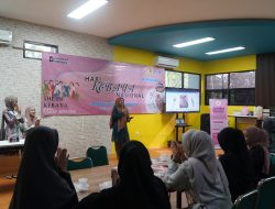 Berbagi Wawasan dan Kreativitas: Upaya Srikandi PLN UIP KLB Warnai Hari Kebaya Nasional