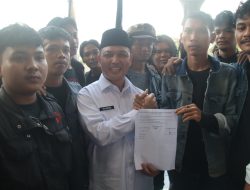 Peringati Hari Tani Nasional, SOLMADAPAR Sampaikan Aspirasi ke Gubernur Kalbar