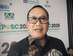 Bupati Sujiwo Tutup IPOSC 2025, Tegaskan Sinergi Tiga Pilar untuk Sawit Berkelanjutan
