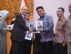 Herman Deru: Jejak Penjual Kopi Cermin Ketangguhan dan Loyalitas Sosok Chairul S. Matdiah