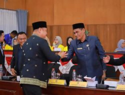 Wabup Batu Bara Sampaikan Nota Pengantar Di Rapat Paripurna 