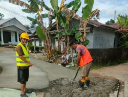 Warga Gang Mandiri Kelurahan Beringin Senang Jalan Lingkungan Diperbaiki, Harapkan Drainase Dibuka Kembali