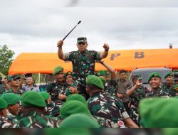 Pangdam XII/Tpr Kunjungi dan Beri Arahan Prajurit Yon TP 833/BD