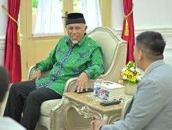 Gubernur Mahyeldi Tegaskan Komitmennya dalam Menertibkan Tambang Ilegal di Sumbar