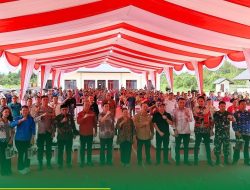 Bupati Sanggau Resmikan Proyek Di Kecamatan Toba,Kepala Kemenag Sanggau Mad Rais Turut Mendampingi