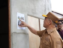 Tinjau Program RTLH di Ketapang, Gubernur Ria Norsan Pastikan Rumah Warga Dibangun Lebih Layak