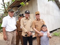 Ibu Zainah Bersyukur Rumahnya Direhab, Gubernur Ria Norsan Pastikan Program RTLH Terus Hadir untuk Masyarakat
