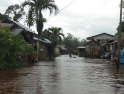 Bupati Sambas Imbau Warga Waspada Banjir, Longsor, dan Gelombang Tinggi Akibat Cuaca Ekstrem