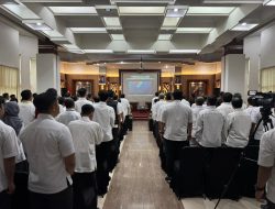 Panel  Meningkatkan Efektivitas  Penegakan Hukum dan Mengoptimalkan Penerimaan Negara