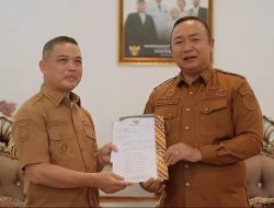 Jalan Pesaguan–Kendawangan Rusak, Bupati Ketapang Ajak Perusahaan Bergerak