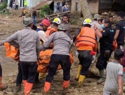 SAR Temukan Enam Jenazah Korban Banjir Bandang di Palembayan Agam