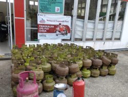 Diskumindag Sambas Pastikan Pasokan Gas Elpiji Segera Normal Pasca Nataru