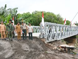 Pemulihan Akses Warga Aik Beta, Pemkab Lombok Timur Tinjau Jembayan Bailey